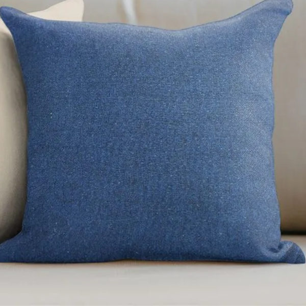 Capa de Almofada Veludo Lisa 43X43 Gonçalves - Azul Capa de Almofada Veludo Lisa 43X43 Gonçalves - Azul