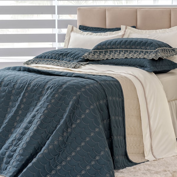 Cobre Leito Jardine Solteiro 02 Peças Dupla Face Matelado Com Laise Cobre Leito Jardine Solteiro 02 Peças Dupla Face Matelado Com Laise