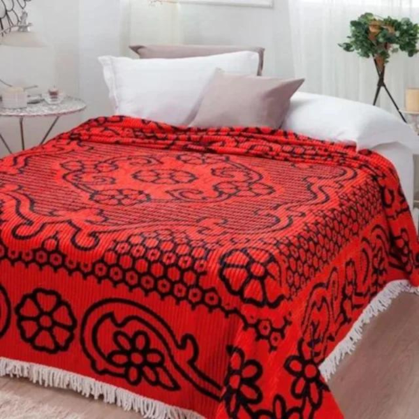 Colcha Casal Chenille Canelada Linha Jolitex - Bruna Vermelho/Preto Colcha Casal Chenille Canelada Linha Jolitex - Bruna Vermelho/Preto