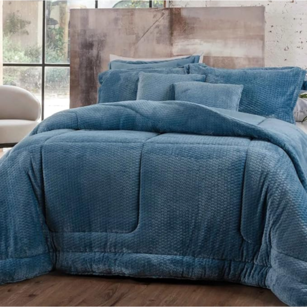Edredom Casal Soft Charm 2,20m x 2,40m Seven - Azul Sereno Edredom Casal Soft Charm 2,20m x 2,40m Seven - Azul Sereno