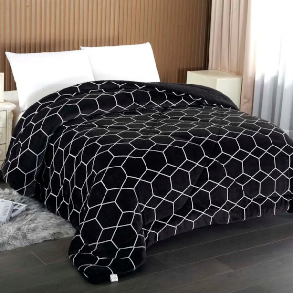Edredrom King Capetown Sherpa Dupla Face Estampado Niazitex - Preto 020 Edredrom King Capetown Sherpa Dupla Face Estampado Niazitex - Preto 020