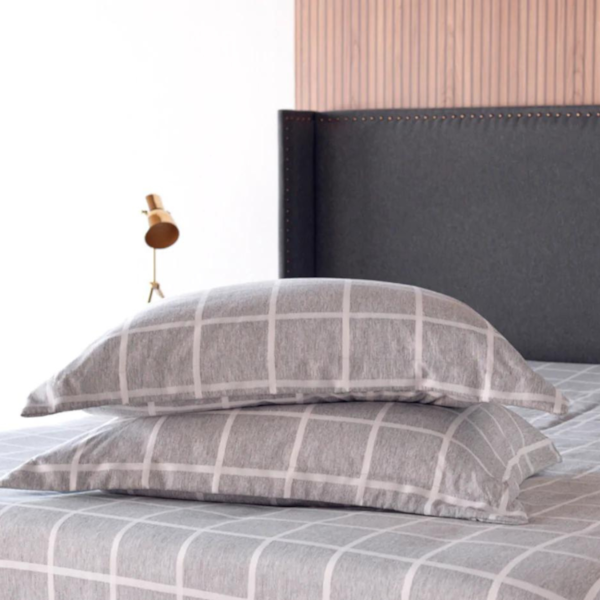 Fronha Avulsa Gridde c/ 03 Abas Chambrey Toque 300 Fios 50cm x 70cm - Lavive (confira cores disponíveis) Fronha Avulsa Gridde c/ 03 Abas Chambrey Toque 300 Fios 50cm x 70cm - Lavive (confira cores disponíveis)