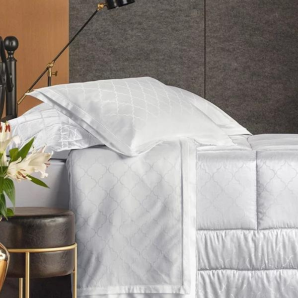 Jogo de Cama King Ferrara Percal 300 Fios Toque de Seda Andreza - Branco Jogo de Cama King Ferrara Percal 300 Fios Toque de Seda Andreza - Branco