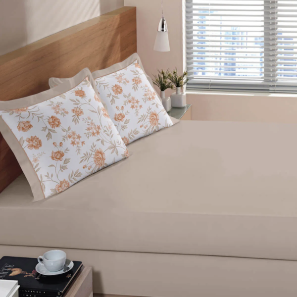 Jogo de Cama King Reffinata 100% Algodão 03 Peças Bouton - Cristiane Ferrugem Jogo de Cama King Reffinata 100% Algodão 03 Peças Bouton - Cristiane Ferrugem