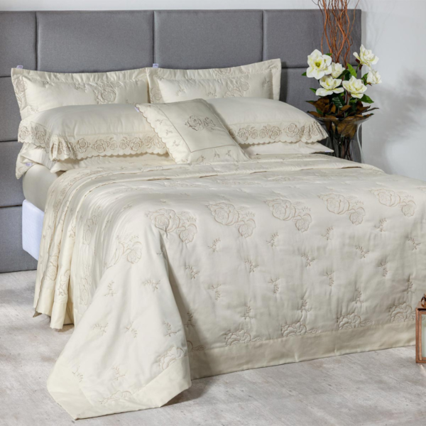 Jogo de Cama Queen Mabeli Percal 400 Fios 04 Peças Juma - Palha Jogo de Cama Queen Mabeli Percal 400 Fios 04 Peças Juma - Palha