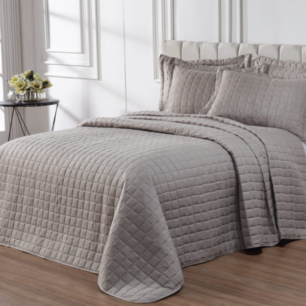 Kit Colcha Matelado Classic Chess Texhome - Bege(Confira tamanhos disponíveis) Kit Colcha Matelado Classic Chess Texhome - Bege(Confira tamanhos disponíveis)