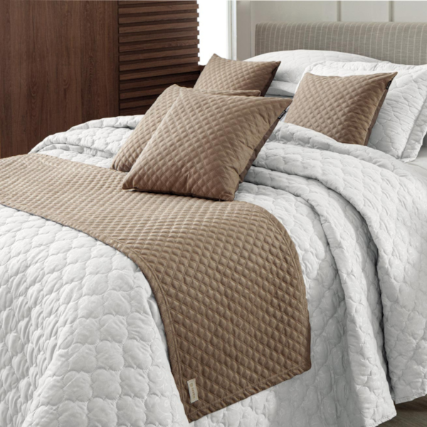 Peseira Veludo Luxor Matelado 42cm x 2,00M Seven - (Confira cores disponíveis) Peseira Veludo Luxor Matelado 42cm x 2,00M Seven - (Confira cores disponíveis)