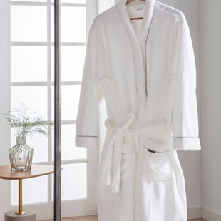 Roupão 300 Toque de Seda Branco Kacyumara -(Confira tamanhos disponíveis)