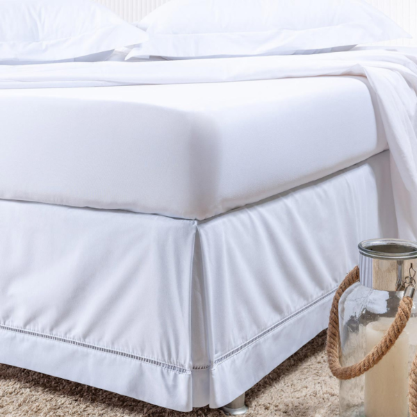 Saia para Cama Solteiro 180 Fios Ponto Palito Linha Classic - Juma (confira cores disponíveis) Saia para Cama Solteiro 180 Fios Ponto Palito Linha Classic - Juma (confira cores disponíveis)