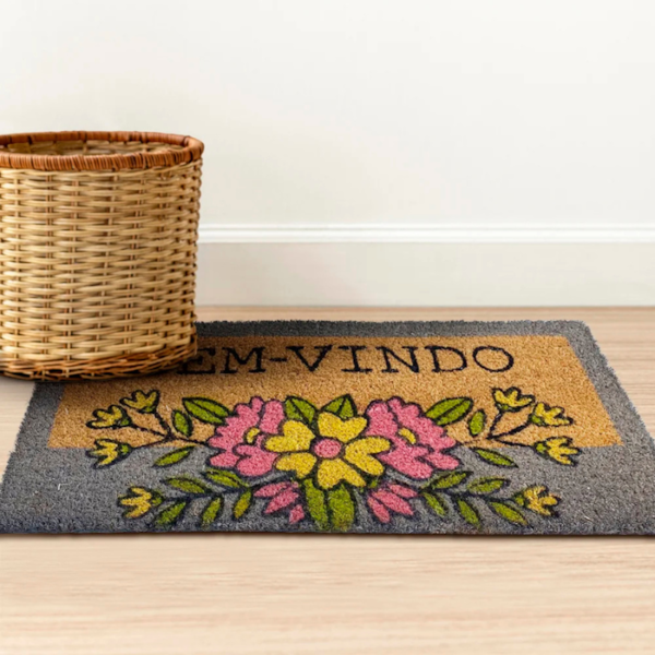 Tapete Capacho Bem -Vindo Fibra de Coco 30cm x 60cm Corttex – Flores Cinza Tapete Capacho Bem -Vindo Fibra de Coco 30cm x 60cm Corttex – Flores Cinza