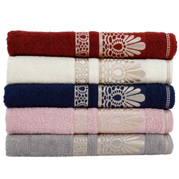 Toalha de Banho Atenas 75cm X 1,60m Lucatex - Pérola Toalha de Banho Atenas 75cm X 1,60m Lucatex - Pérola