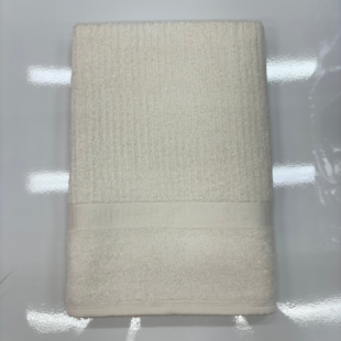 Toalha de Banho Classic 75cm X 1,50m Lucatex - (Confira cores disponíveis)