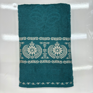 Toalha de Banho Gigante Luxo 80cm X 1,50cm Lucatex (confira cores)