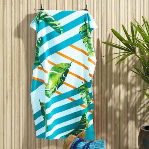 Toalha de Praia e Piscina Velour 76cm x 1,52m Estampado Dohler - Folhas Geo Toalha de Praia e Piscina Velour 76cm x 1,52m Estampado Dohler - Folhas Geo