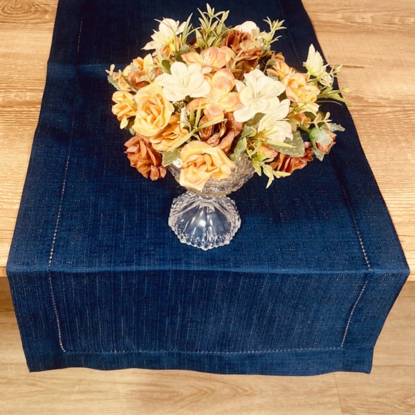 Trilho de Mesa Sofistic 40cm x 1,40m Argivai - (Confira cores disponiveis) Trilho de Mesa Sofistic 40cm x 1,40m Argivai - (Confira cores disponiveis)